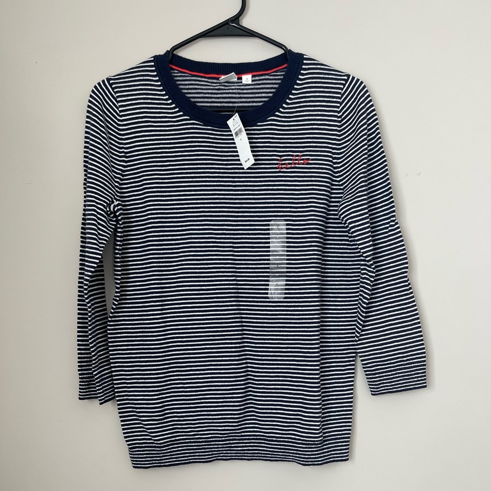 NWT STRIPED GAP SWEATER